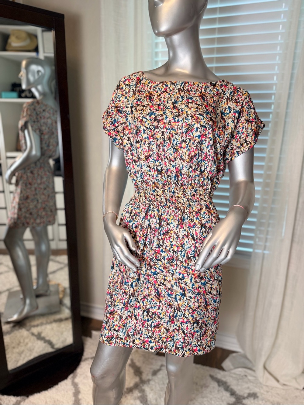 BCBGeneration BCBG Floral Print Mini Dress Medium Elastic Waist Pockets Pink